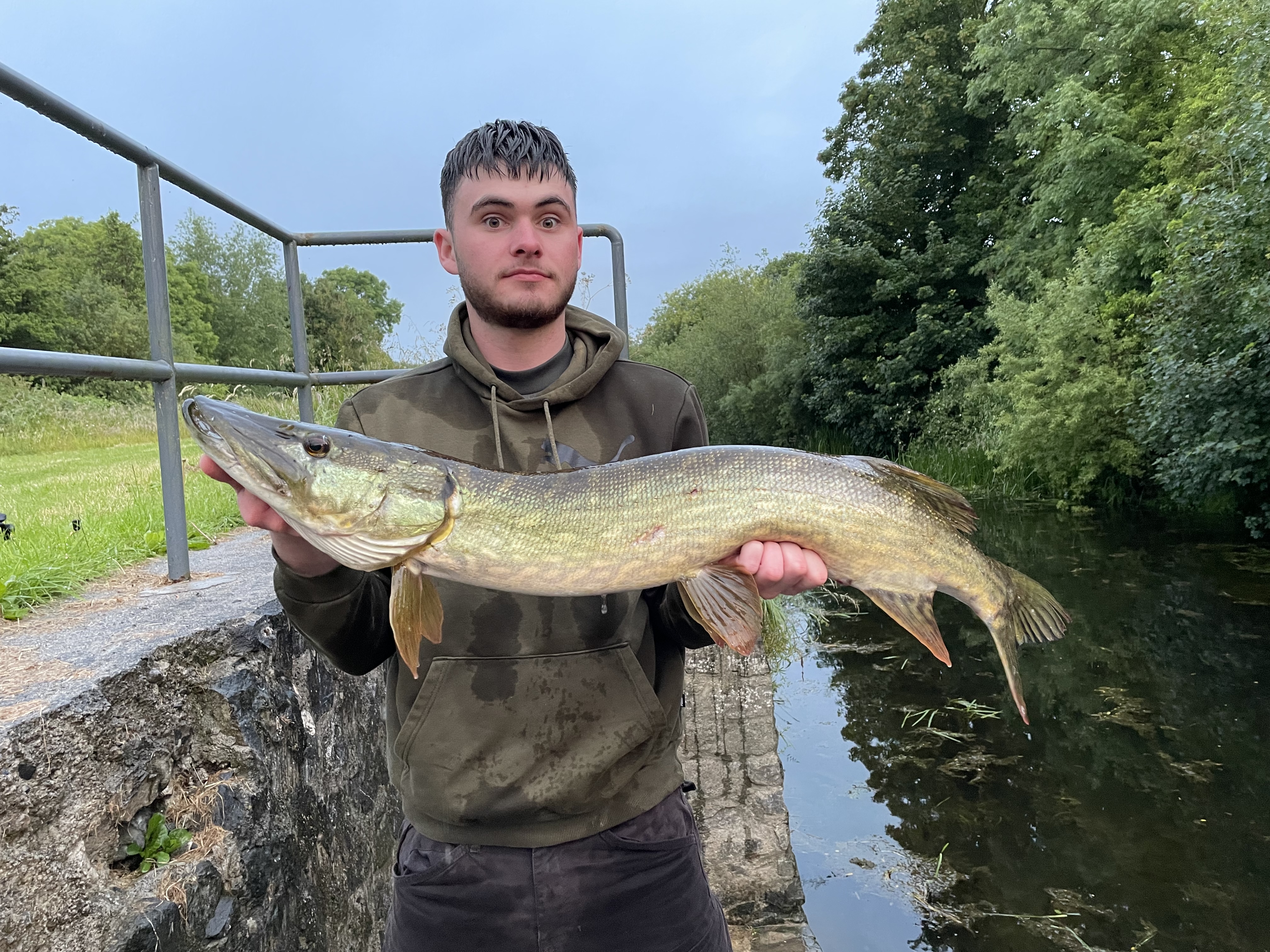 Pike — River session